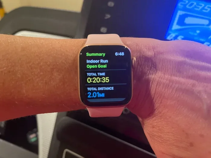 Is Indoor Run on Apple Watch for Treadmill