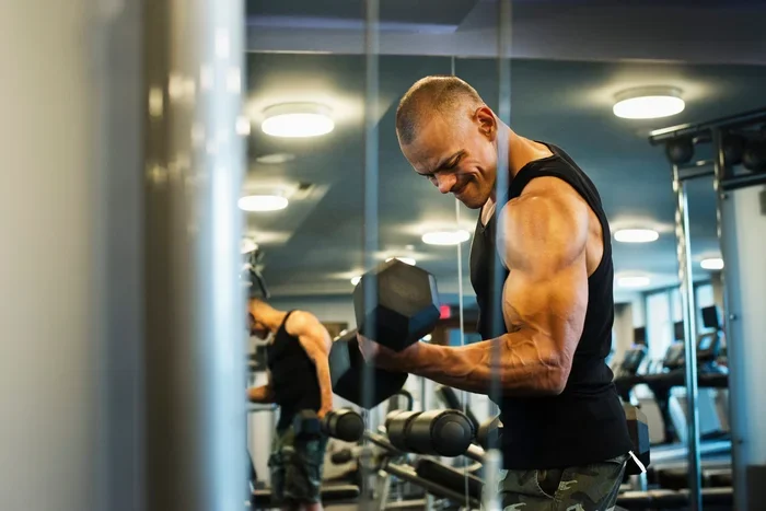 How to Build Your Arm Muscles with Dumbbells