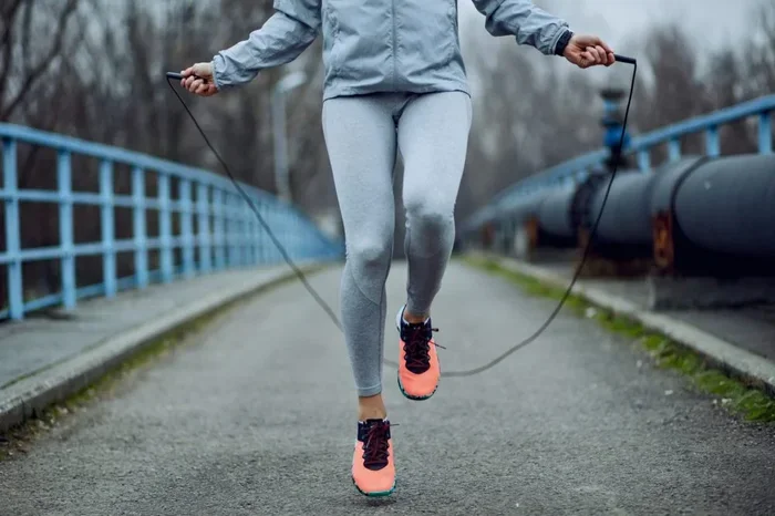 What Burns More Calories Jump Rope or Running