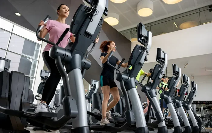 How to Use the Elliptical at the Gym