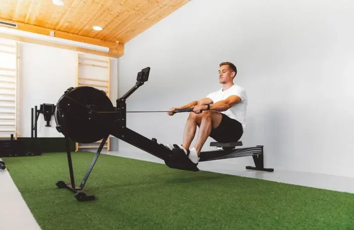 How to Use a Hydraulic Rowing Machine 2