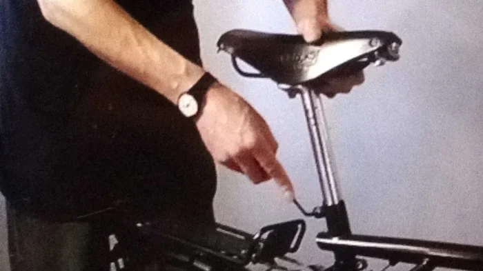 How High Should a Spin Bike Seat Be