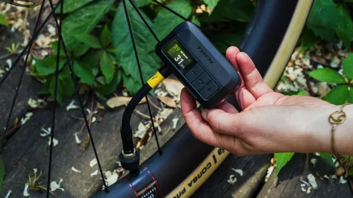 How to Fill Air in Trek Bike Tires