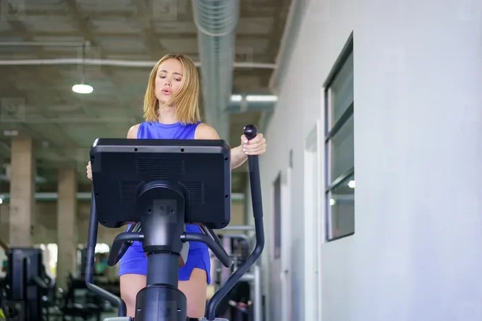 How Many Calories Burned Elliptical for 30 Minutes