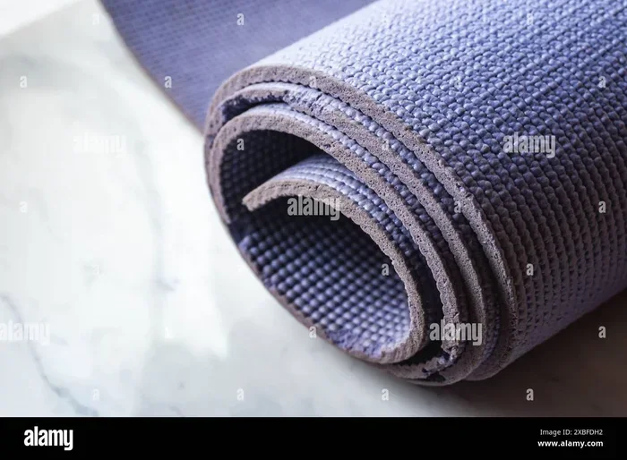 How Long Should a Yoga Mat Last 2