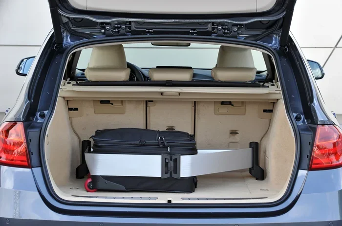 Bmw 3 Series Open Boot from Inside