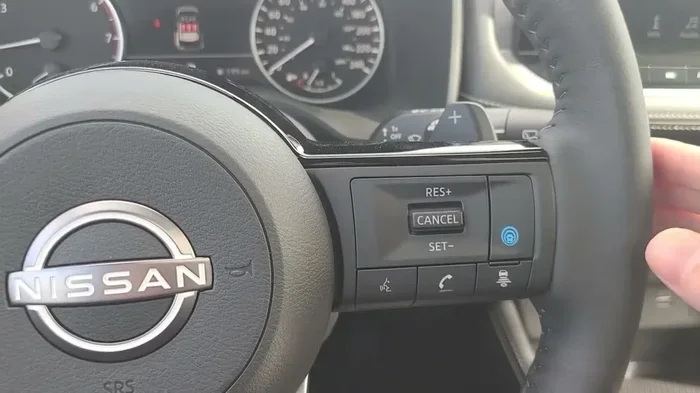 Cruise Control Nissan Rogue
