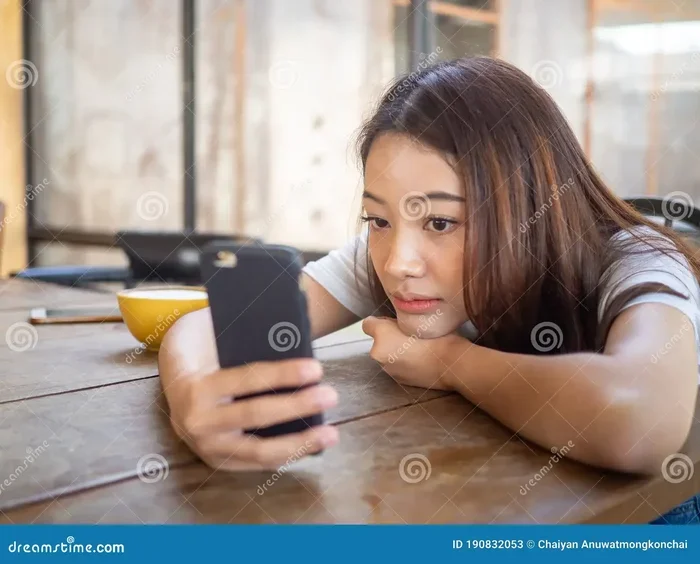 How to Recover When Guy Doesnt Text Back